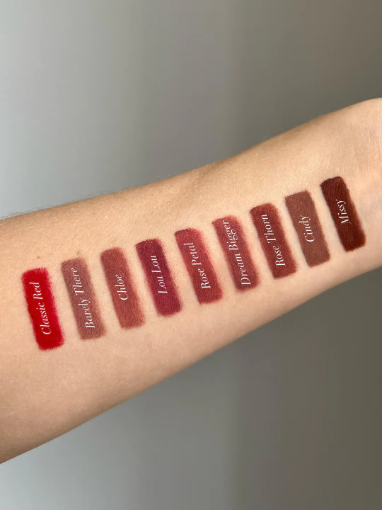 Lip_liner_swatch_c2fea7dc-c0a3-4361-9b50-5a9bcdb683b4_540x