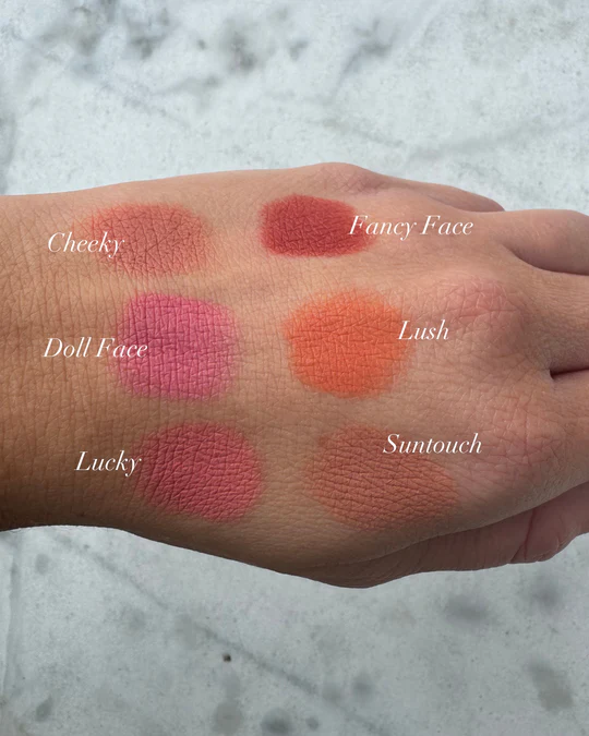 swatch-blushes_266f040e-f71a-42f1-8bee-065df26fe4b7_540x